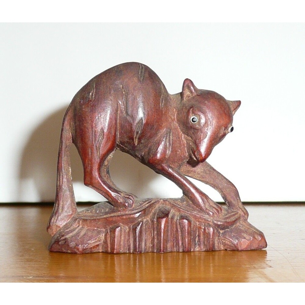 Hand Carved Wood Animal ~ Ferret, Mongoose, Weasel ~ Small Unique w/ Beady Eyes